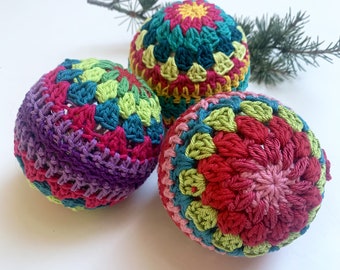 Crochet Christmas Balls pattern, Christmas ornaments, easy crochet pdf, crocheting ideas, crochet for Christmas, home decoration