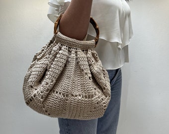 Crochet purse bag, granny bag, crochet pattern bag, bamboo handle bag pattern