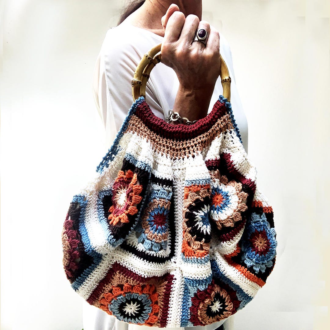 Granny Square Crochet Bag Pattern: DIY Purse With Bamboo Handles