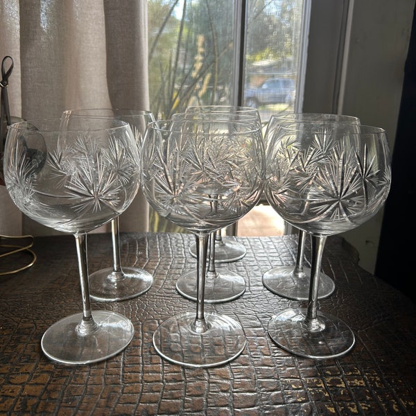 Rare Vintage Pinwheel Balloon Wine Glasses, set of 2