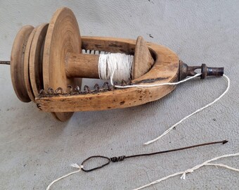 Antique wooden Spinning Wheel SPOOL FLYER + metal hook