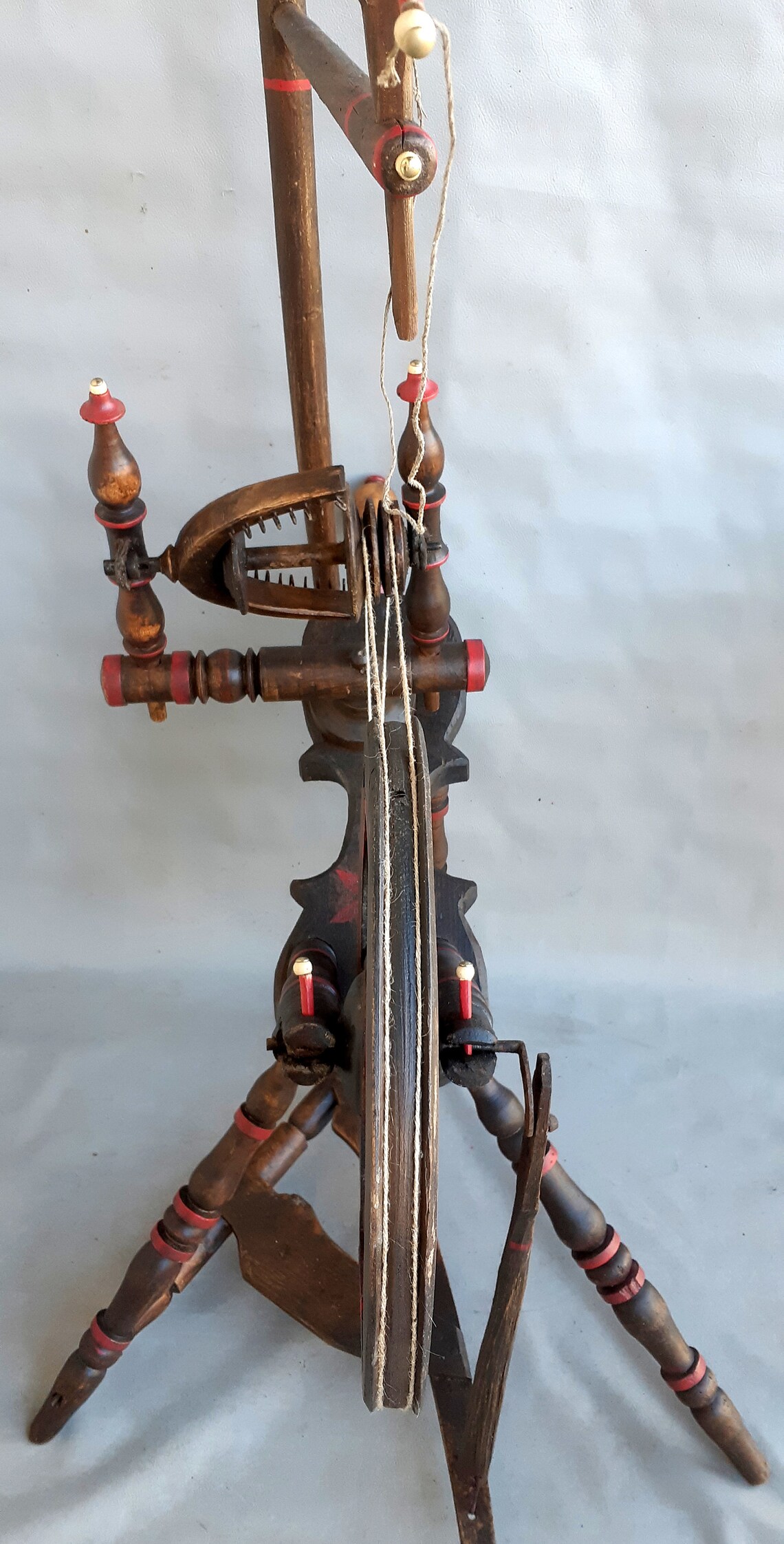 Antique Unique Spinning Wheel With Violin Shape Base Etsy