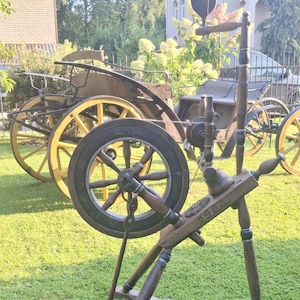 Antique unique working Spinning Wheel is complete / dated 1900