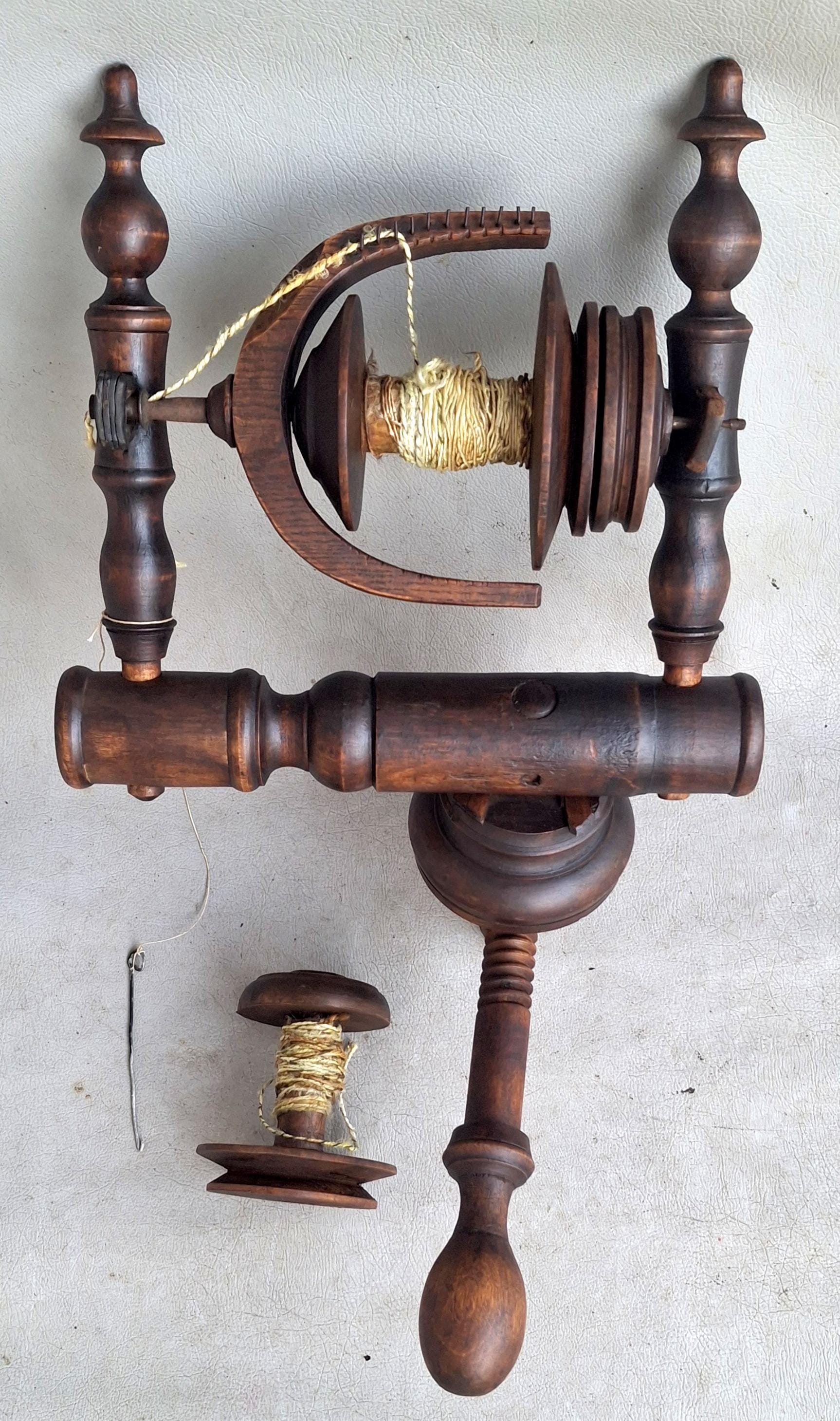 糸車　骨董品　アンティーク飾り 糸車 - Etsy 日本