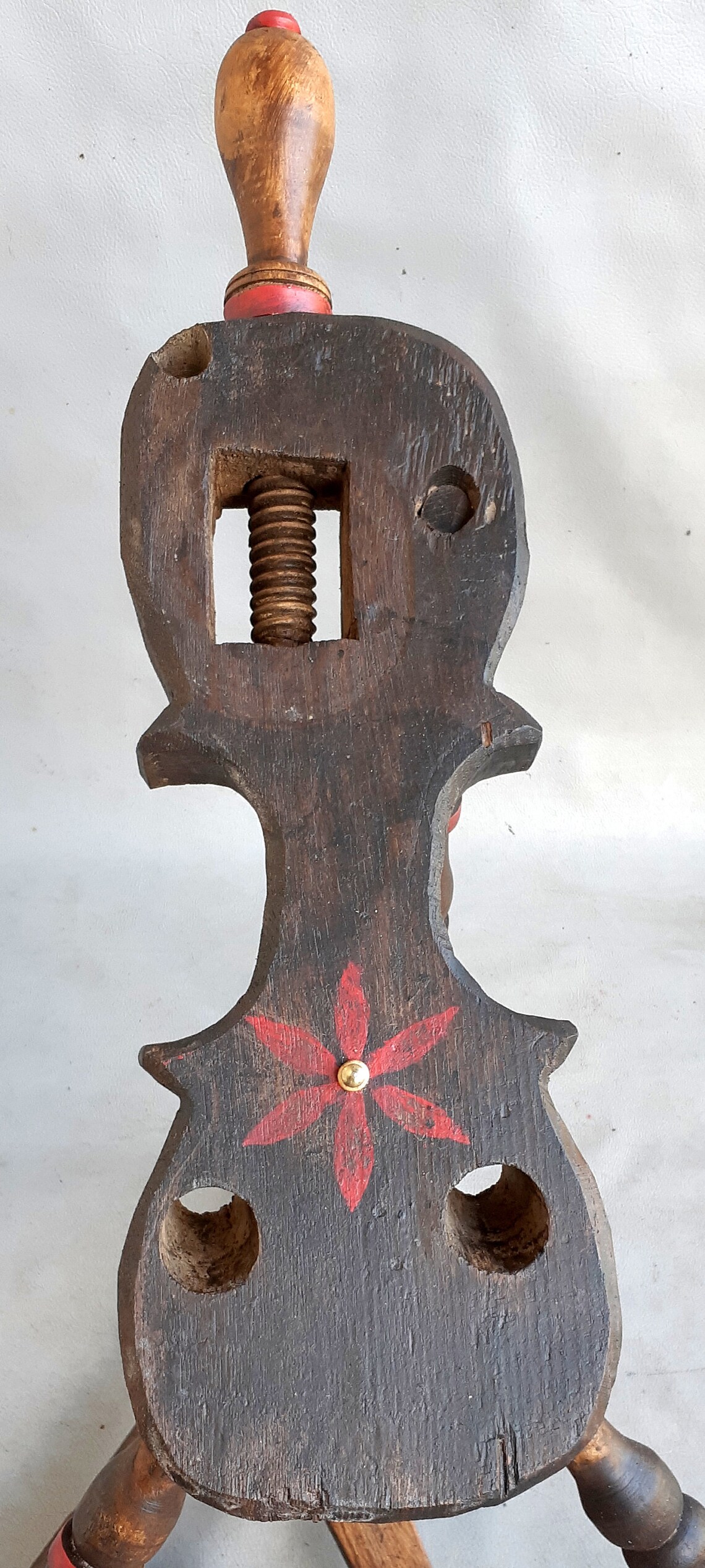 Antique Unique Spinning Wheel With Violin Shape Base Etsy