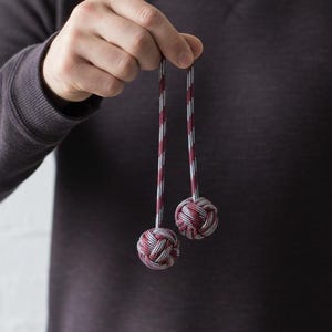 Paracord-pärlor - Handgjord skicklighetsleksak för trick och flow - Monkey Fist Begleri