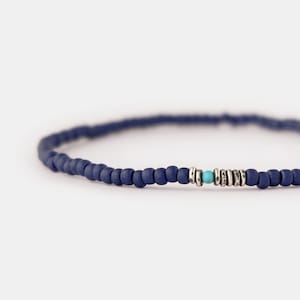 Blau Türkis Perlenarmband für Männer, 3 mm Stretch dünnes Armband, Herren Perlenarmband, Matt Perlenarmband, Minimalist Armband Geschenk für ihn