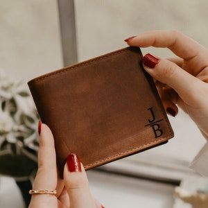 El mejor regalo de Navidad para él, regalo de aniversario para él, regalo del día de San Valentín, billetera grabada, regalo del día de San Valentín, regalo de prometido, regalo de prometido.