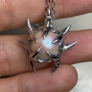 Baroque spiky freshwater Pearl necklace pendant soft soldered spiky pearl pendant