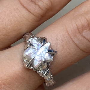 Flüssigmetall Ring mit einer Sternperle,Weichlot Ring handgemachter geschmolzener Metallring