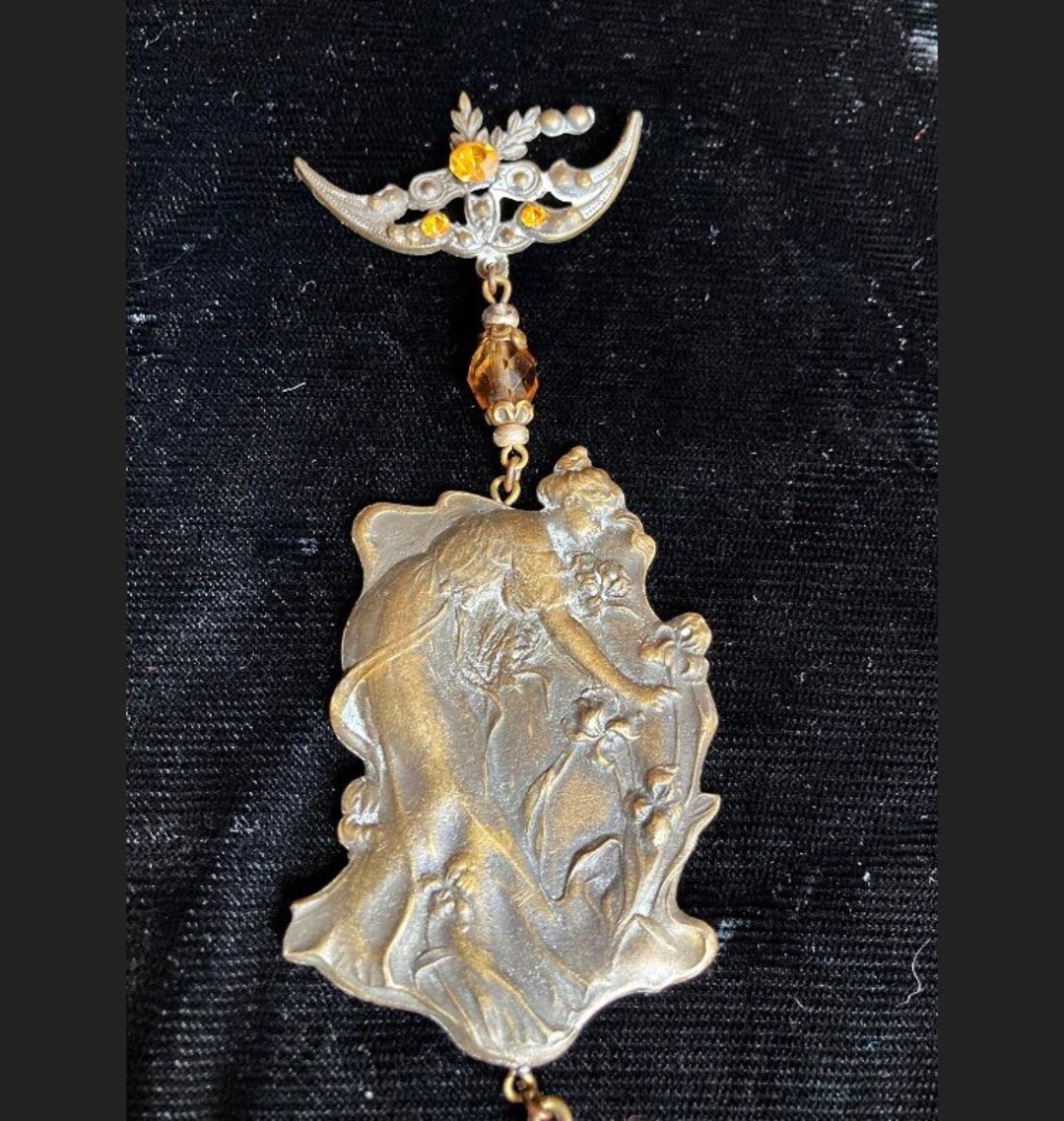 Pendentif Ancien En Forme De Crayon Avec Gui - Argent Poinçonné - Années 1900 Art Nouveau - Avec Chaîne 60cm