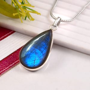 Labraorite Necklace, Sterling Silver Labradorite Pendant, Labradorite Teardrop Necklace, Blue Flash Labradorite, Gemstone Pendant,