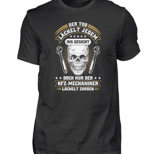 Nur Ein Kfz Mechaniker Lächelt Zurück Mechatroniker T-Shirt Schraubenschlüssel Werkstatt - Herren Shirt