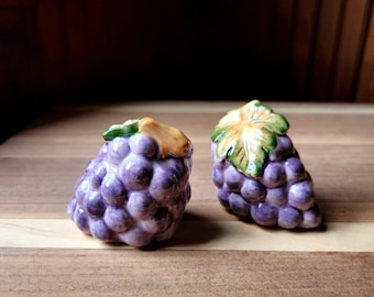Vintage Grapes Salt and Pepper Shakers Hanging on a Metal Tree