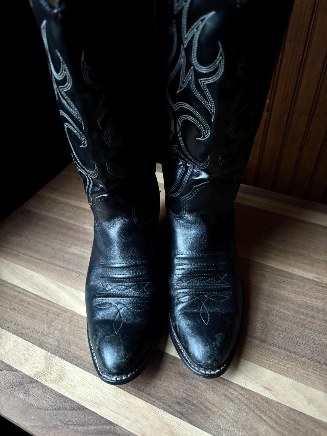 Vintage TEXAS Tall Black Leather Stitched Shaft Heeled Western Cowboy Boots - Women's Size 6, foto 4 di 5