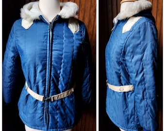 Vintage 1970's Ocean Blue with Faux Fur Hood - Belted Ski Jacket - Winter Parka Quilted Jacket - Size Small