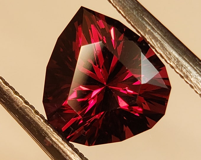 Stunning Umba Valley Garnet - 2.5 carats
