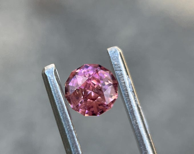 Round Pink Tourmaline from Nigeria– 1 Carat
