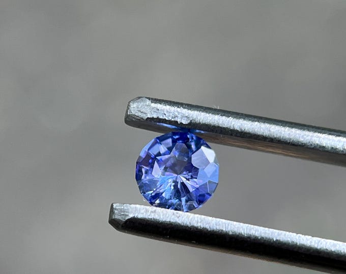 Tanzanite with Freeform Crown from Tanzania – .60 Carats