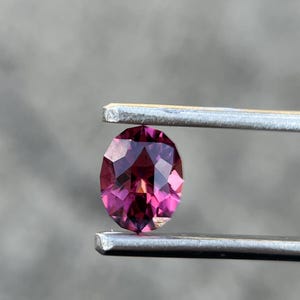 Rose Garnet from Tanga, Tanzania – 2 Carats