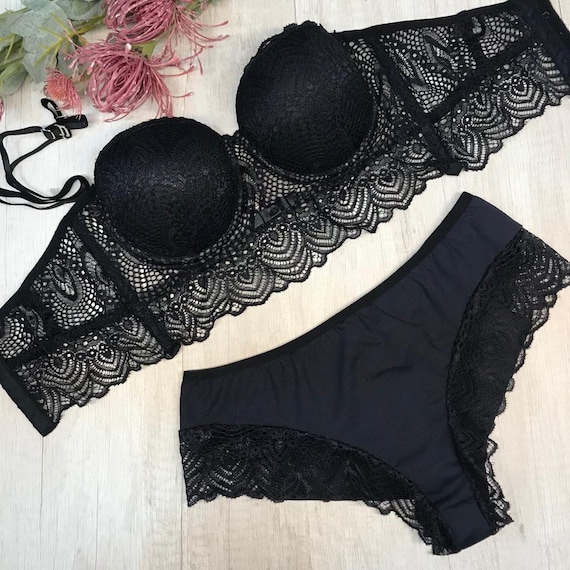 Lace Strapless Bra and Thong Set 
