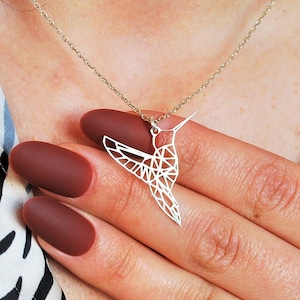 Silver Hummingbird Necklace, Origami Bird Necklace, Geometric Hummingbird Pendant, Bird Jewelry, Origami Necklace, Silver Bird Necklace