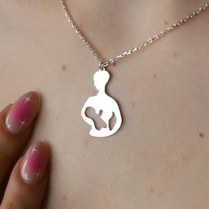 Silver Mom Holding Baby Necklace, Mother & Child Jewelry, Breast Feeding Necklace, Motherhood Jewelry, Gift for New Moms,Meaningful Necklace
