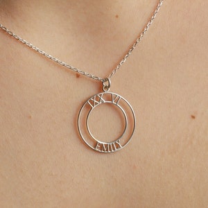 Personalized Circle Date Necklace, 925K Silver Roman Numerals Necklace, Sterling Silver Personalized Jewelry, Memorial Necklace