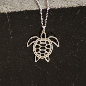 Sierlijke schildpadketting, schildpadbedelketting, zeeschildpadketting, zomersieraden, schildpadketting, schildpadsieraden, cadeau oceaanliefhebber