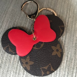 LV For You And Me Bag Charm & Key Holder - Luxury S00 Grey