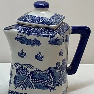 9“H Exquisite Hand-Painted Blue and White Porcelain Teapot