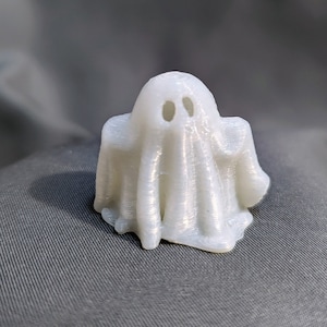 Mini Ghost figure for Halloween decoration, 3D printed