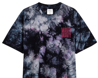 Wavy Embroidered Tie-dye T-shirt