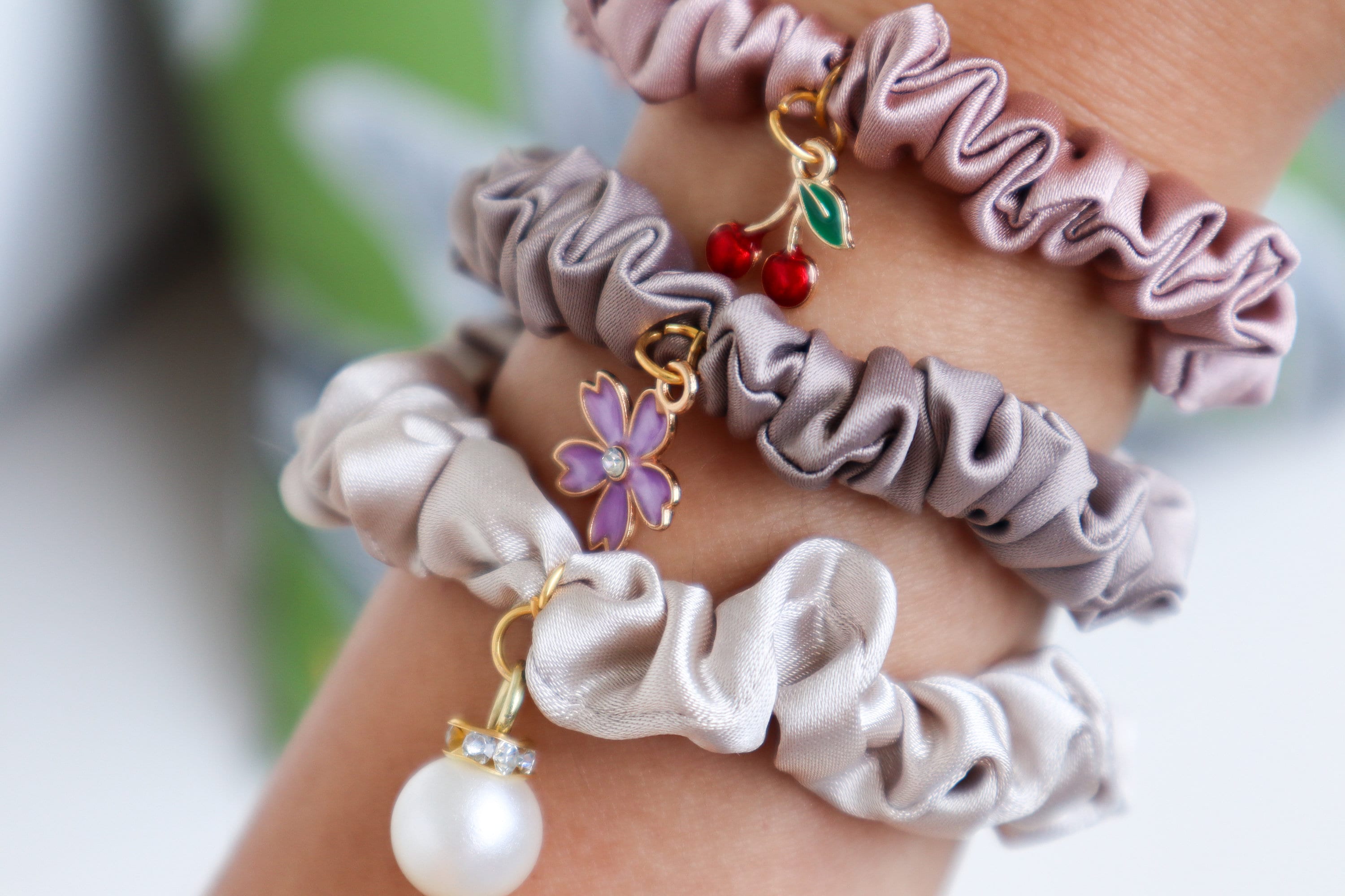 Charm Bracelet Bracelet Scrunchies Pink Heart Charm Bracelet