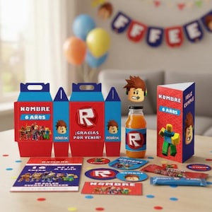 Puede incluir: Un conjunto de suministros para fiestas temáticas de Roblox, que incluyen cajas rojas y azules, una botella de jugo y varias tarjetas. Las cajas presentan el logotipo de Roblox y texto. Globos y una pancarta en el fondo.