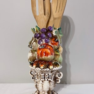 Vintage Tilso Japan Fruit Basket Vase // Old World Charm / Farmhouse style / country/ rustic farmhouse / French country / cottage