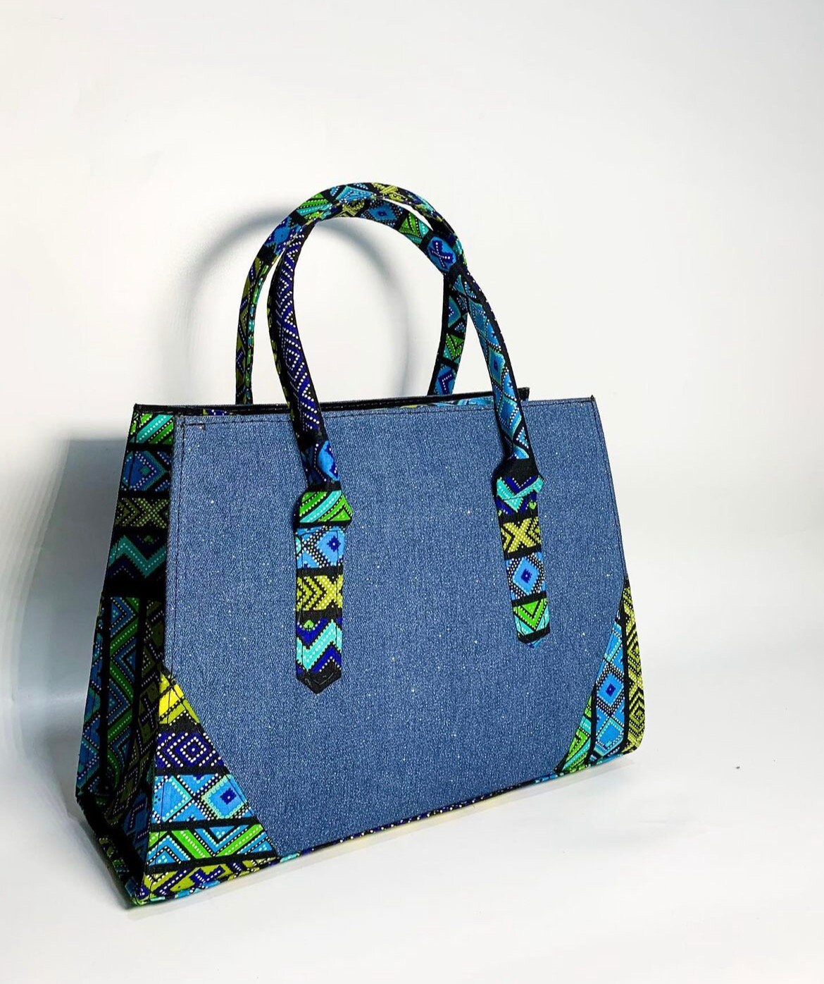 Anchara - Lettering Flap Crossbody Bag / Bag Charm / Set