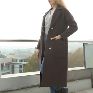 long loose fit warm wool coat for women,big double pockets, belt and back vent, snap button fastening,size S,size 36,US size 6,uk size 8