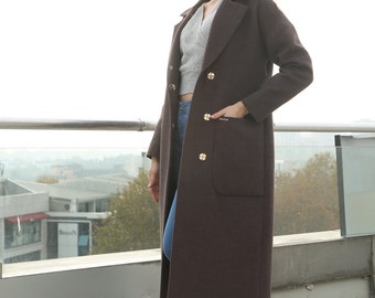 long loose fit warm wool coat for women,big double pockets, belt and back vent, snap button fastening,size S,size 36,US size 6,uk size 8