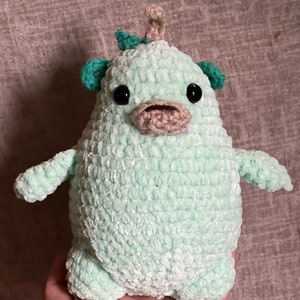 Amigurumi “Pear Bear” Plushie