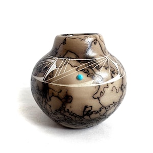 Navajo Horsehair Pottery Vase by Gerie Vail