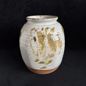 Bill Meadows Stoneware Vessel