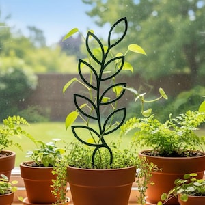 Modern Plant Trellis, Leaf Shaped Plant Support, Indoor Garden Decor, 12.375" tall