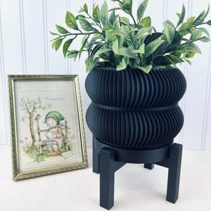 Ribbed Indoor Planter Pot, Miko Planter Pot, Indoor Flower Pot, Modern Succulent & Houseplant Pot, Drainage Tray and Stand
