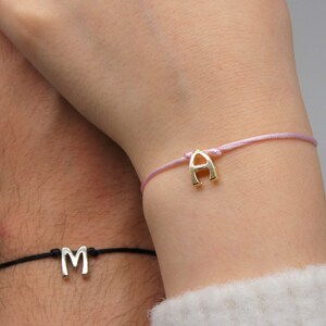 Pulseras de pareja, pulsera de letra inicial, pulsera pinky promise, pulseras de pareja a juego, pulsera de su &her, joyas de pareja, regalo de pareja