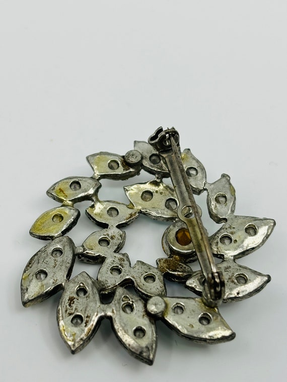 A very rare and unique brooch - image 3