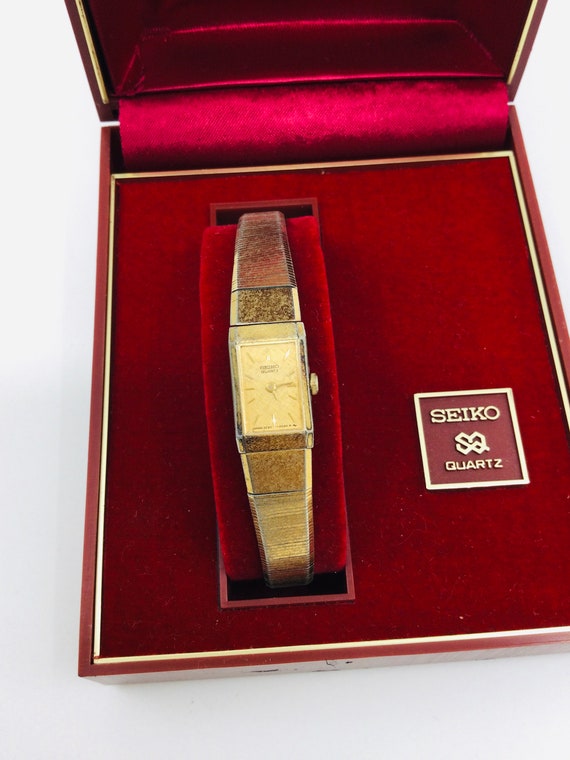 Seiko Quartz Ladies Watch. - image 2