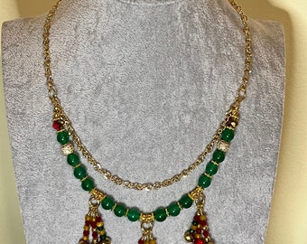 Festive necklace with charms green red and gold