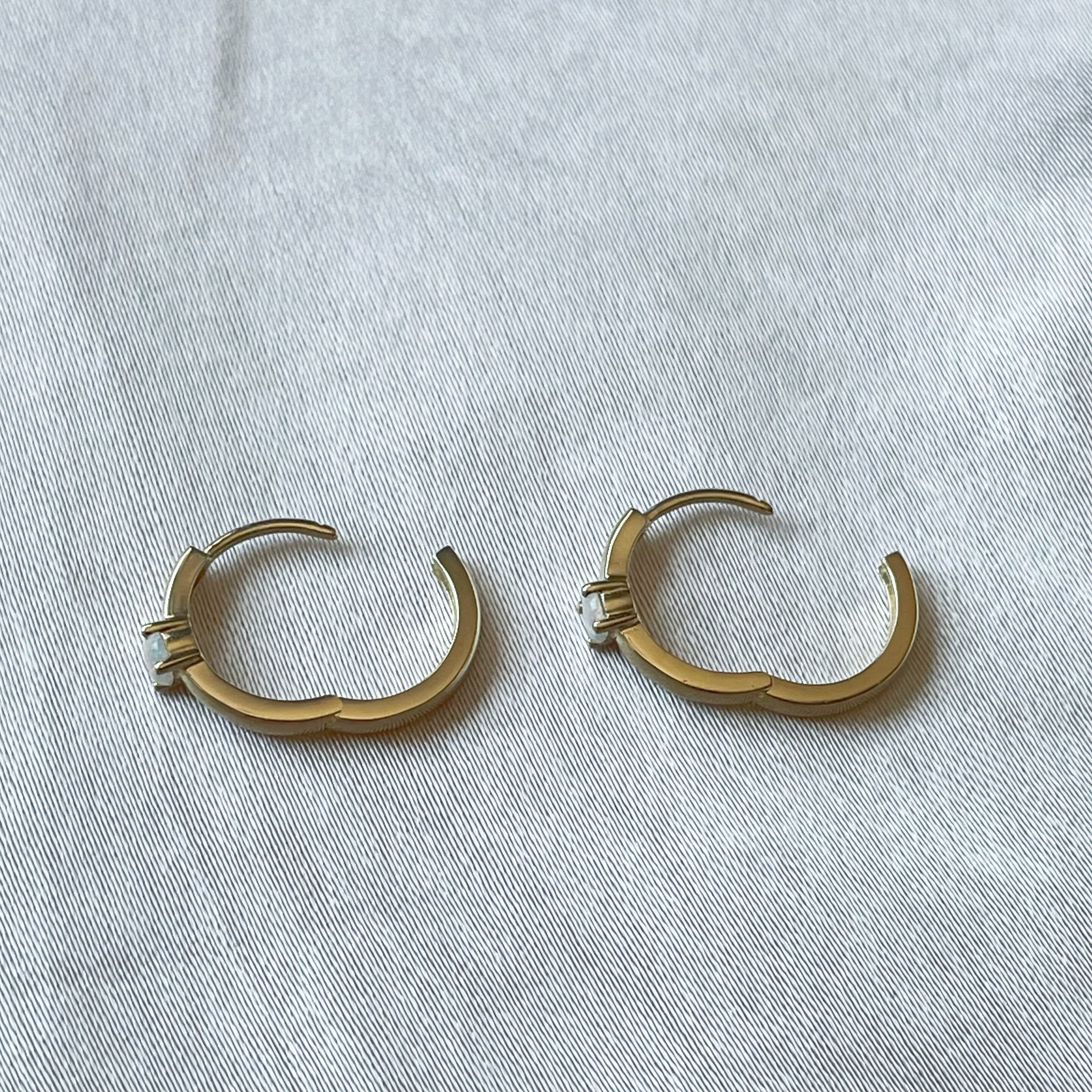Orecchini A Cerchio Huggie Oro Con Opale - Modello Chunky Smaltato, Gioiello Vintage Per Donne E Ragazze - 3