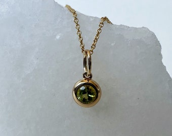 14K Solid Gold Genuine Bezel Peridot Pendant